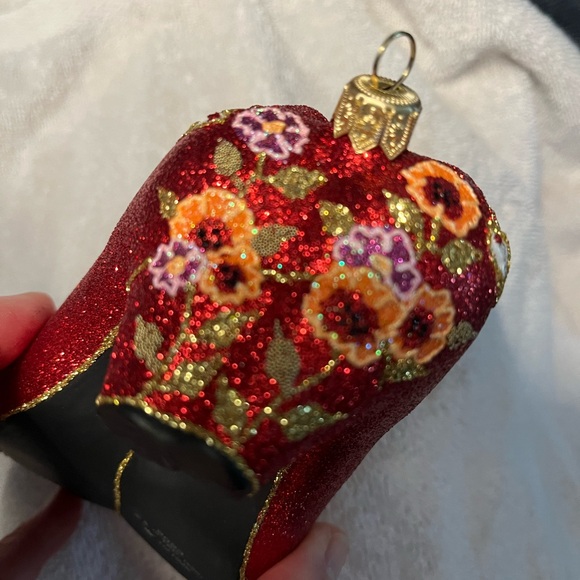 Keepsake hallmark 100 years ruby slippers - Picture 2 of 8